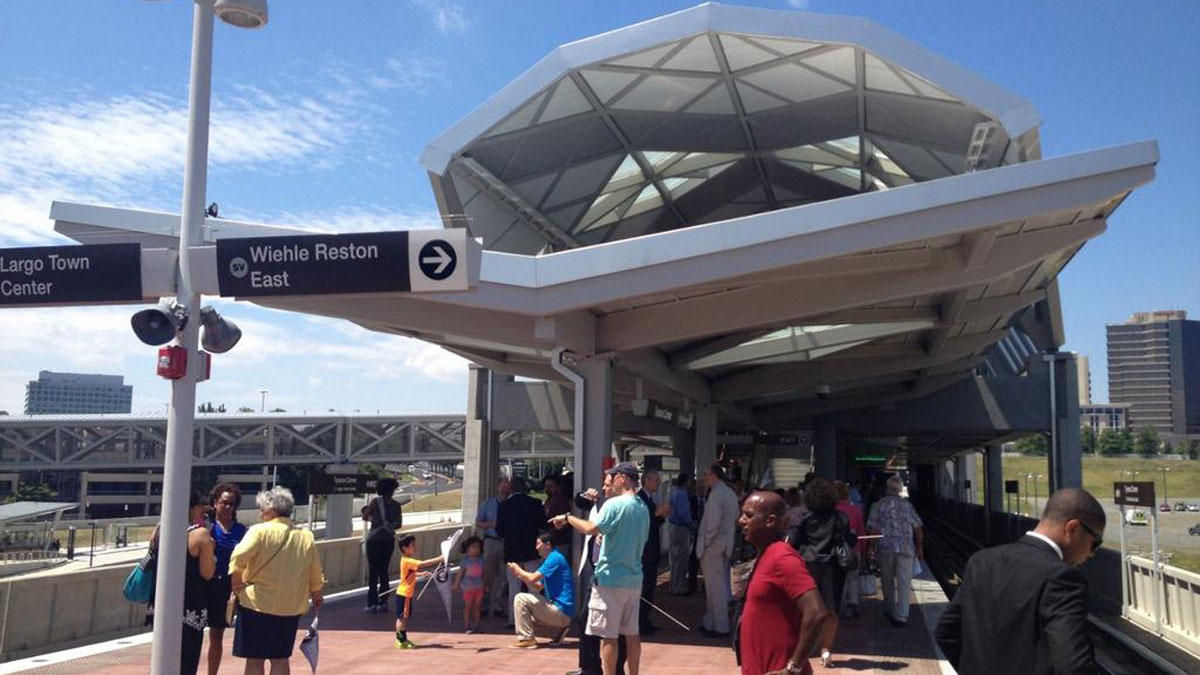silver+line+tysons+corner+station